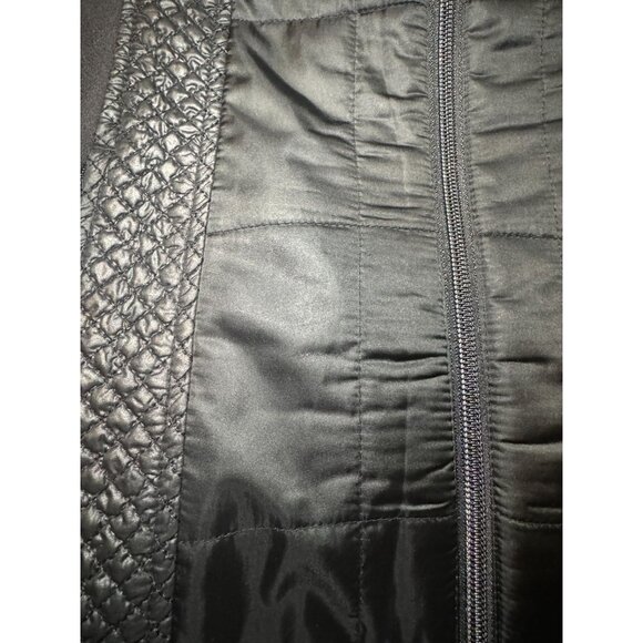 NEW Athleta Womens Black Quilted Zip Up Vest Sleeveless Jacket Athletic Stretch - Picture 12 of 12